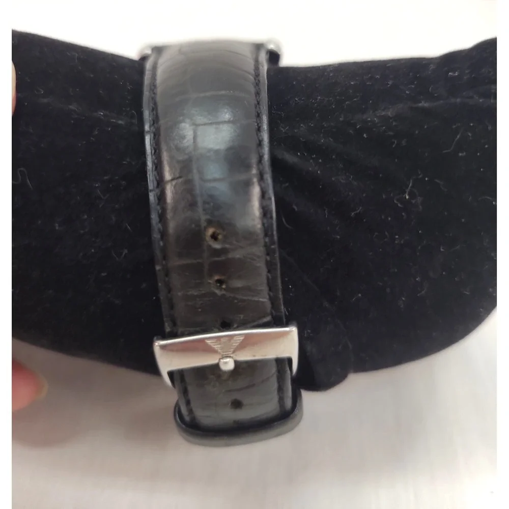Emporio Armani AR0231 Quartz Watch Vintage Emporio Armani Quartz Watch